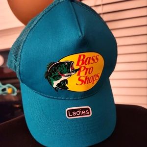 Women's Bass Pro Shop snap back hat